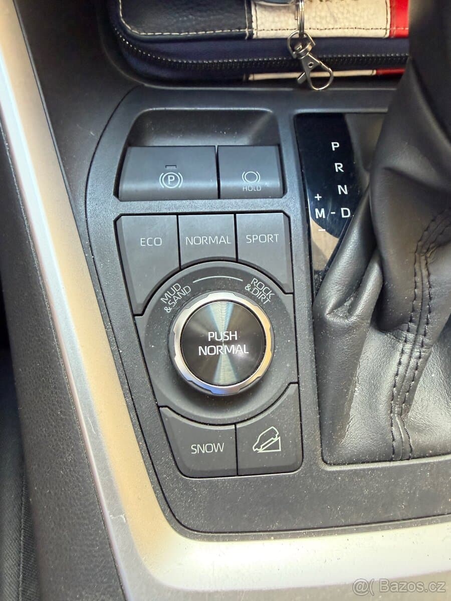 2019 Toyota RAV4 - 7