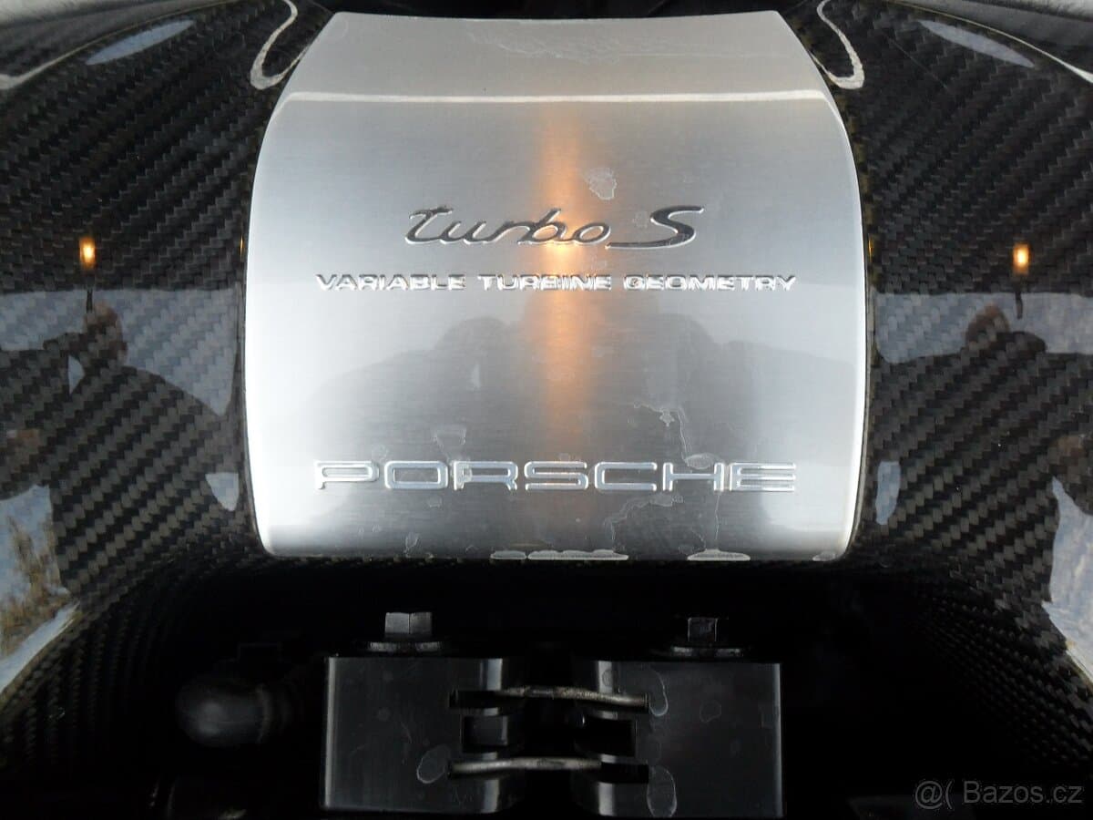 2012 Porsche 911 - 7