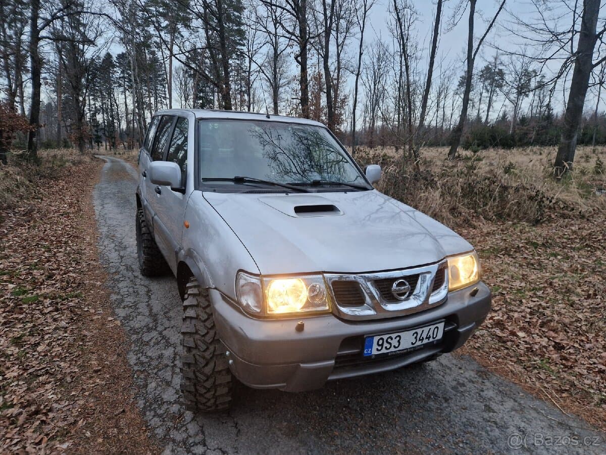 2002 Nissan TERRANO - 7