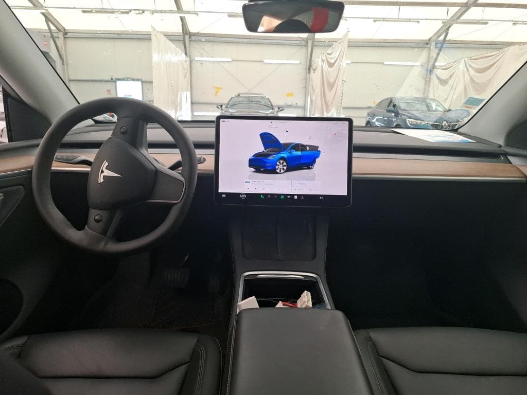 2023 Tesla MODEL Y - 7