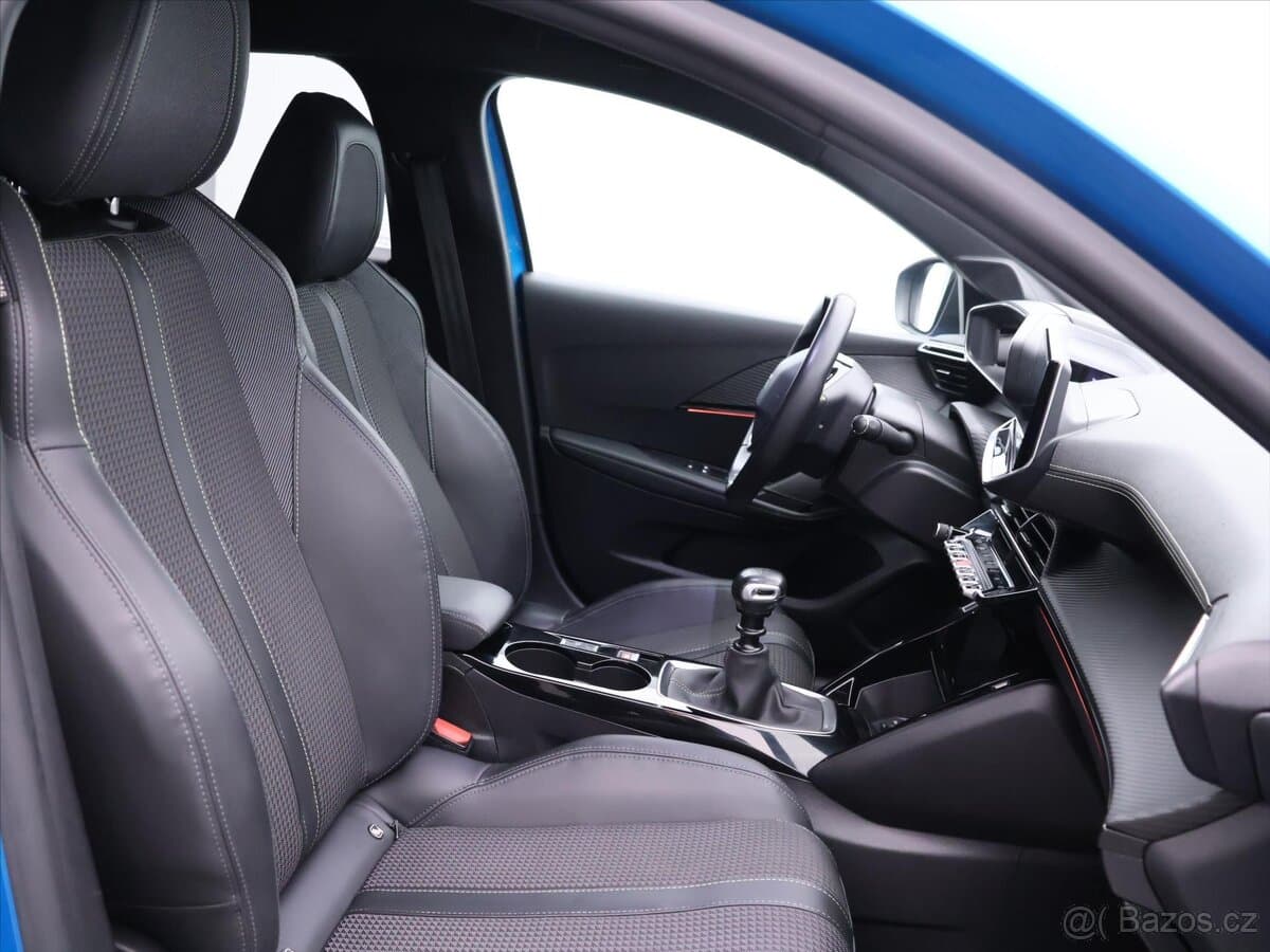 2020 Peugeot 208 - 7