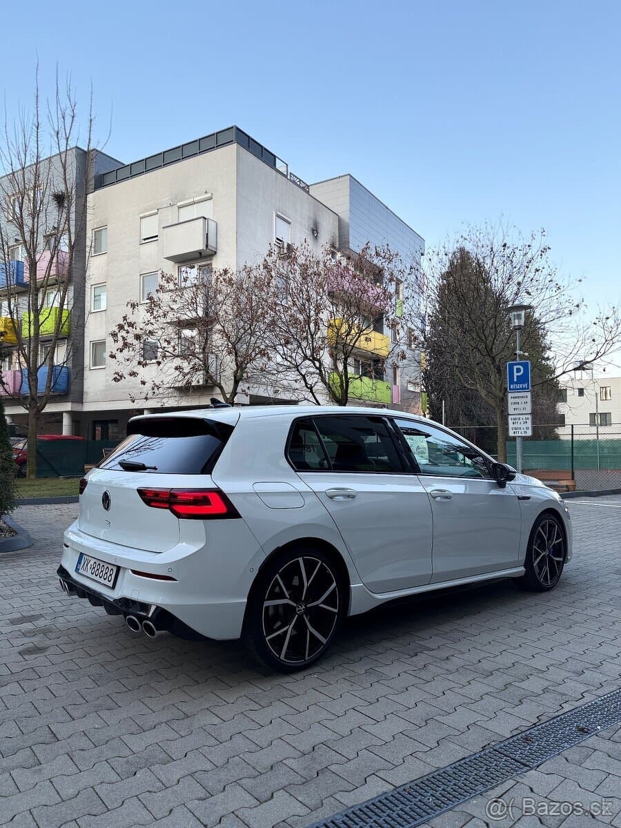 Volkswagen GOLF - 7