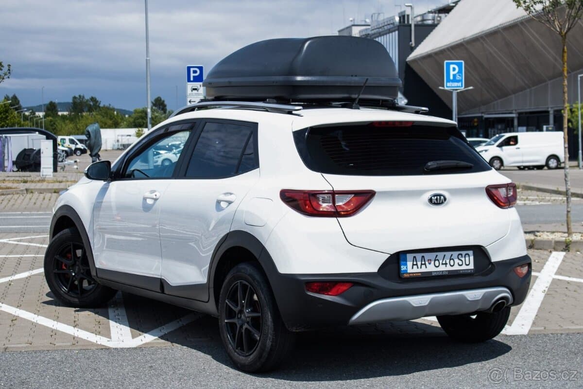 2019 Kia STONIC - 7