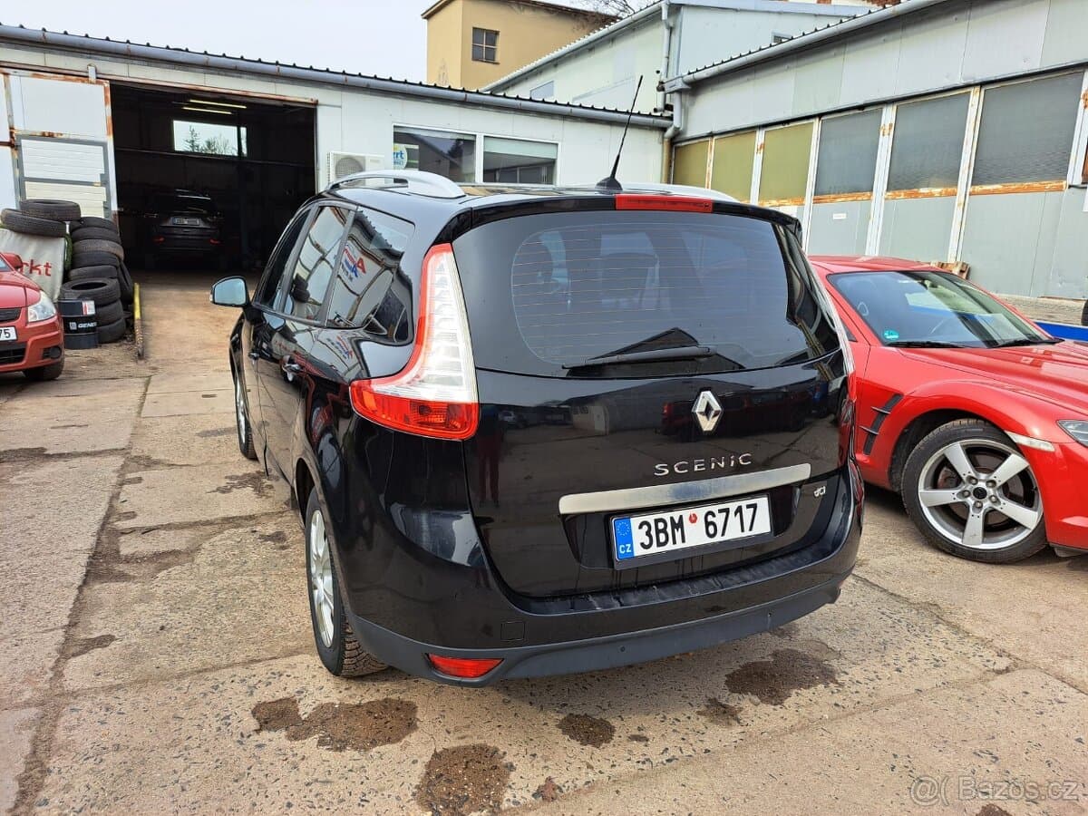 2015 Renault SCENIC - 7