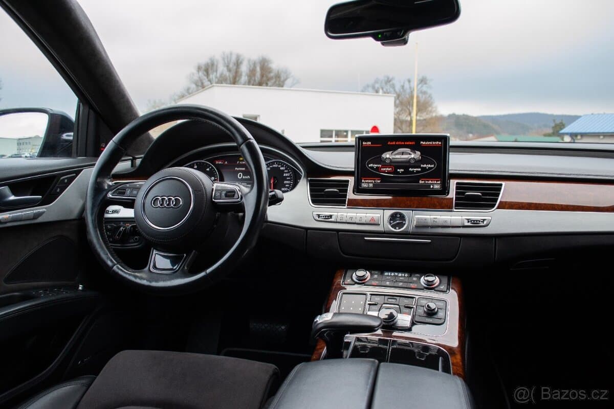 2013 Audi A8 - 7