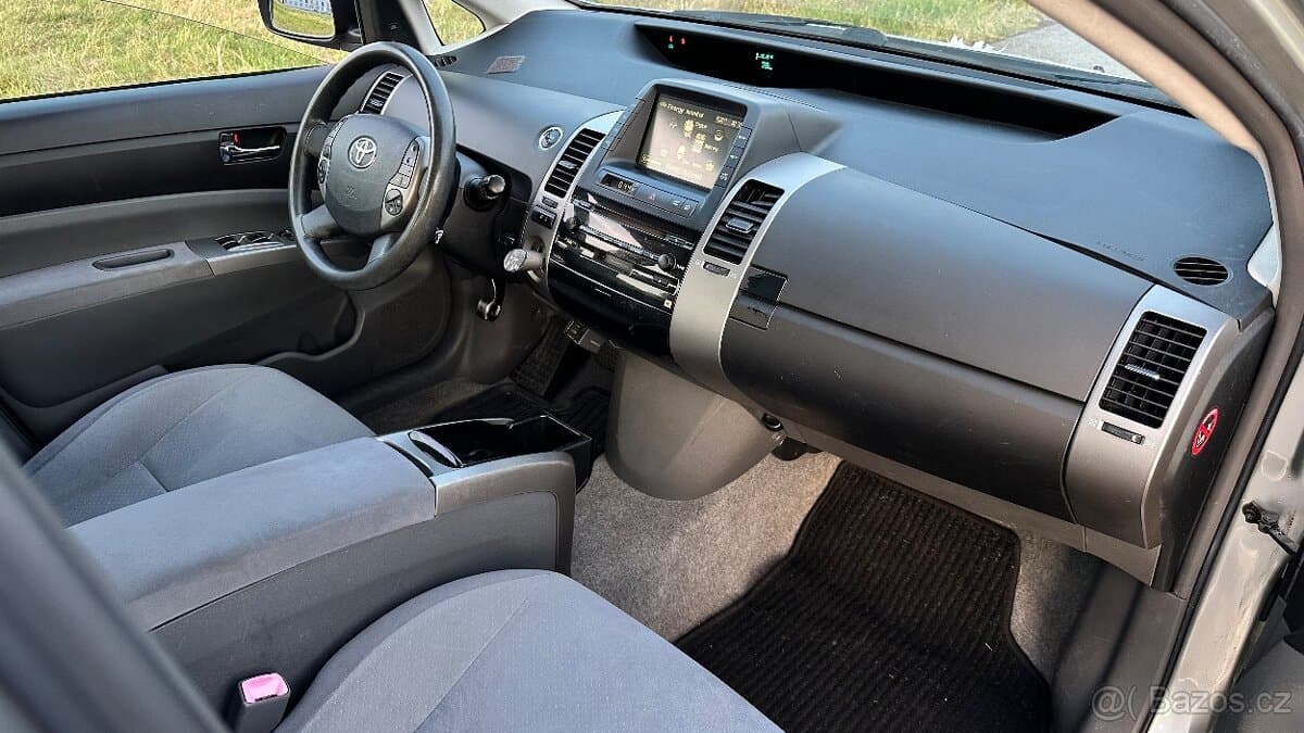 2006 Toyota PRIUS - 7