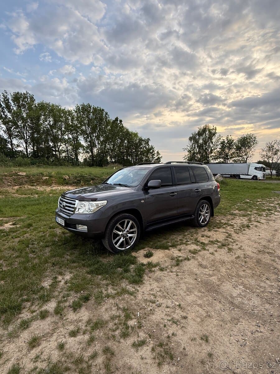 2009 Toyota LAND CRUISER - 7