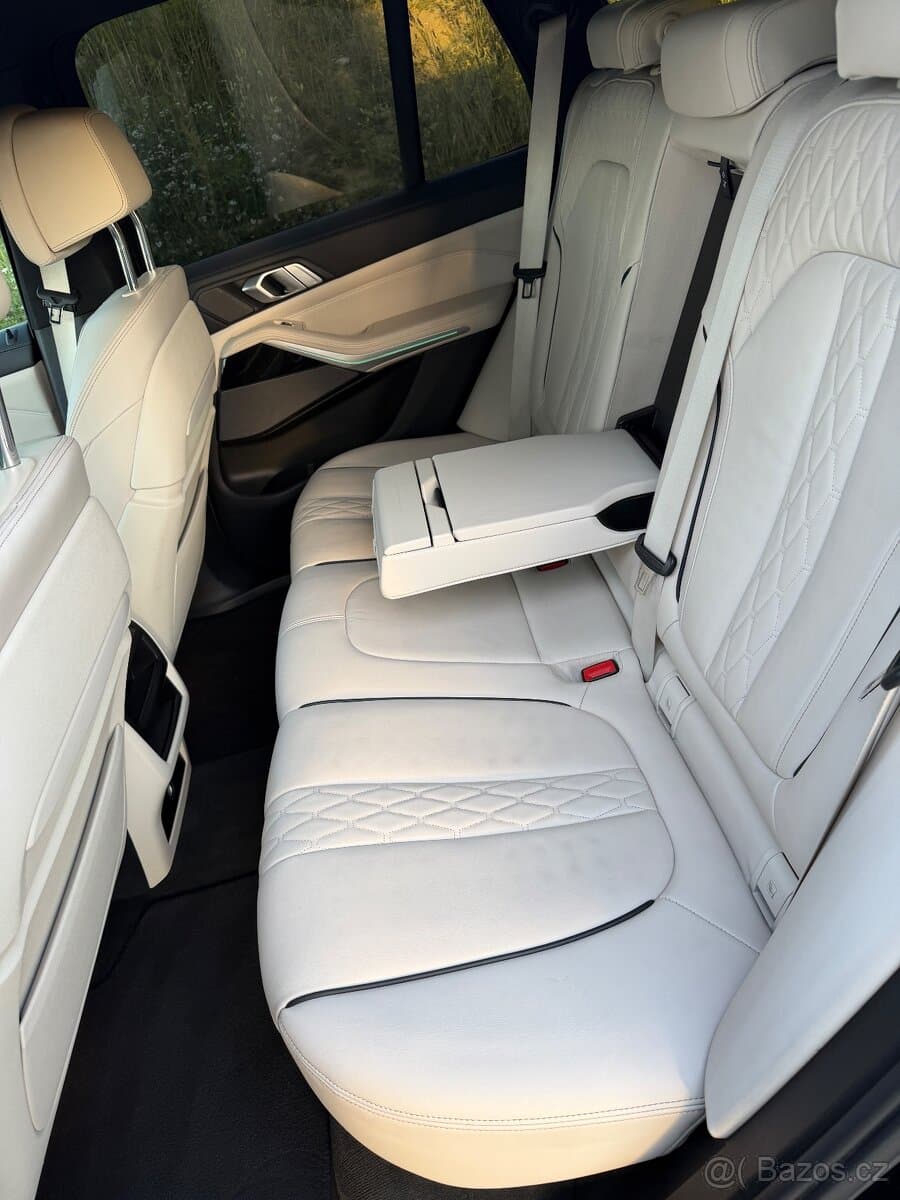 2020 BMW X5 - 7