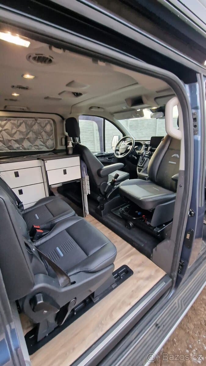 2022 Ford TOURNEO - 7