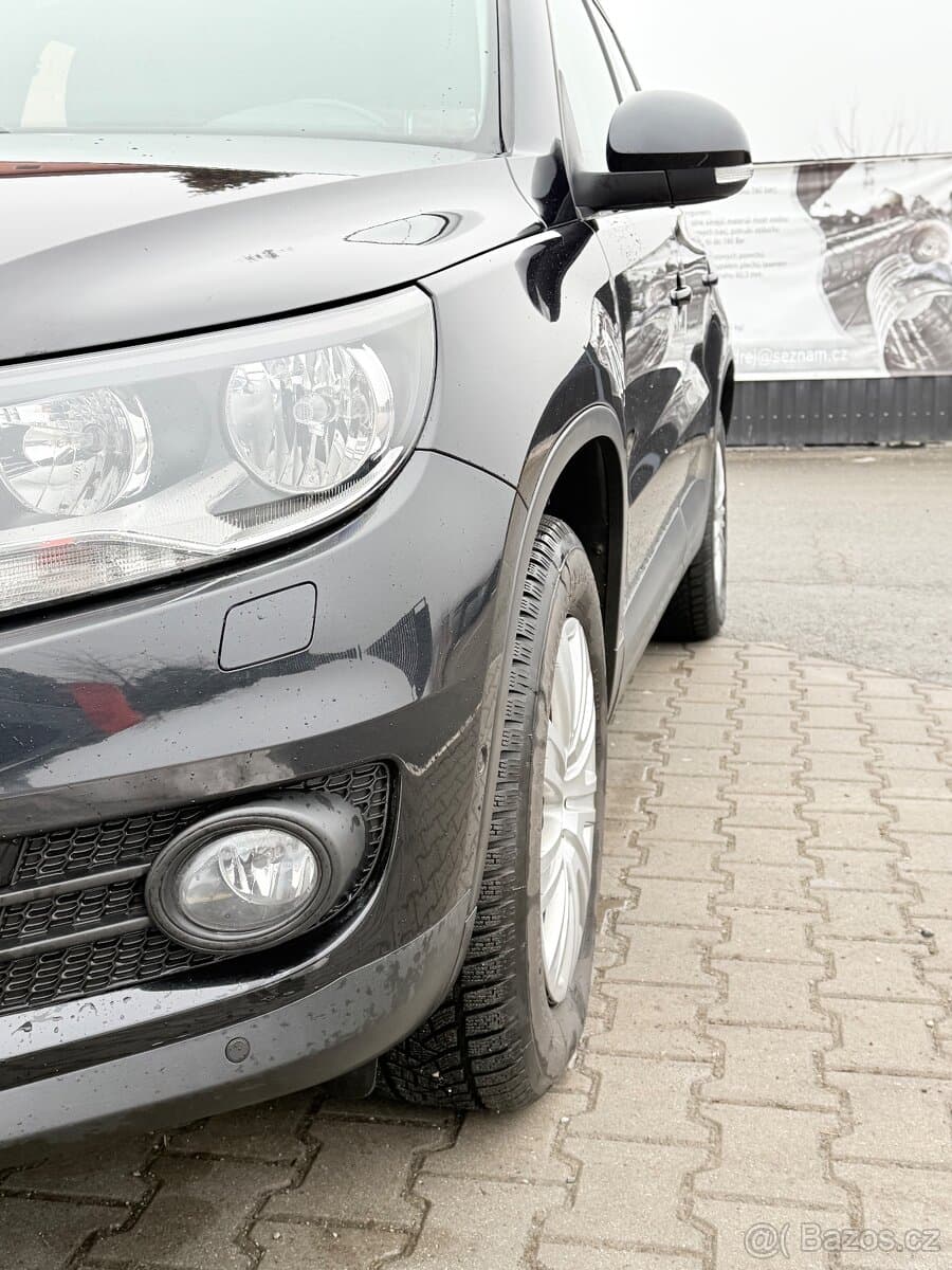 2012 Volkswagen TIGUAN - 7