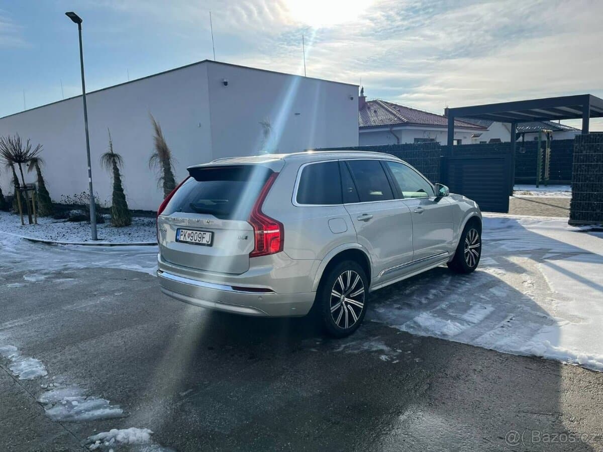 2022 Volvo XC90 - 7