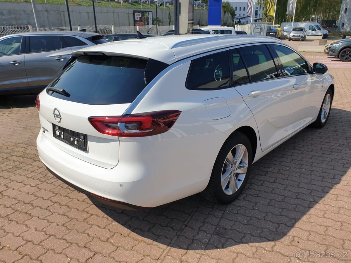 2022 Opel INSIGNIA - 7