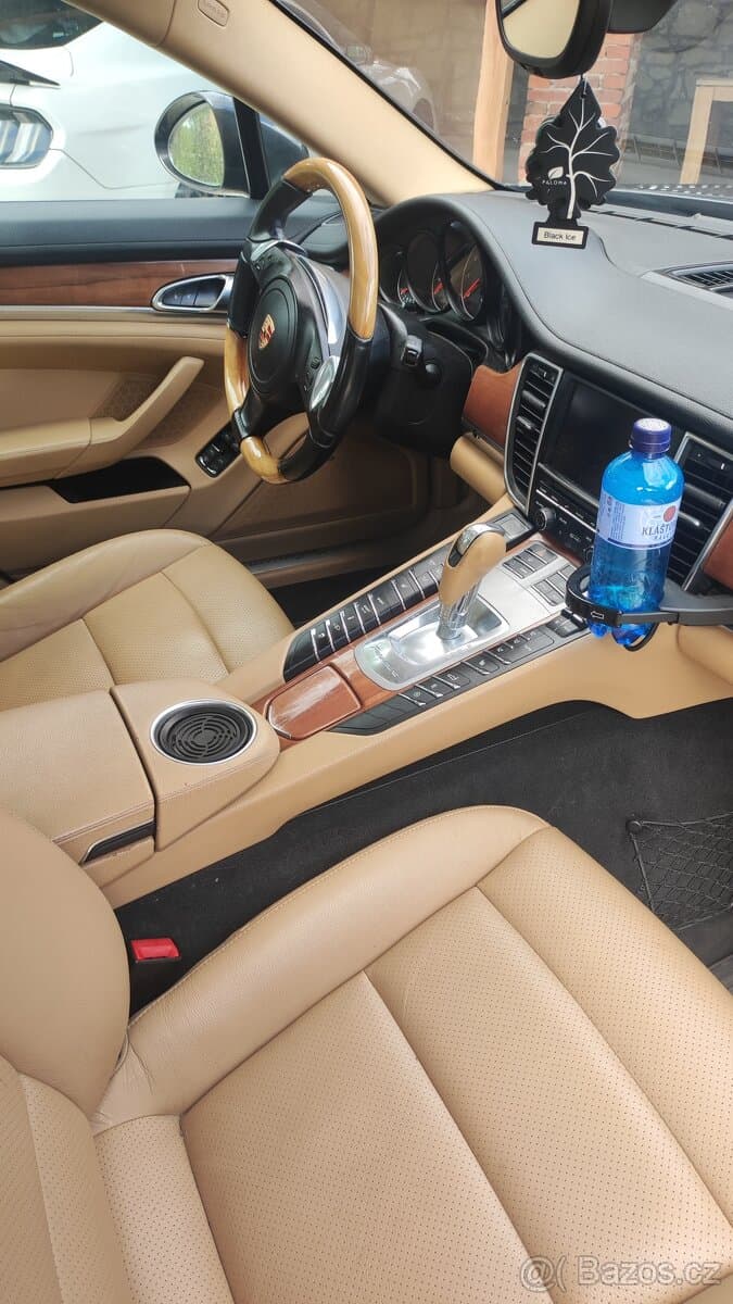 Porsche PANAMERA - 7