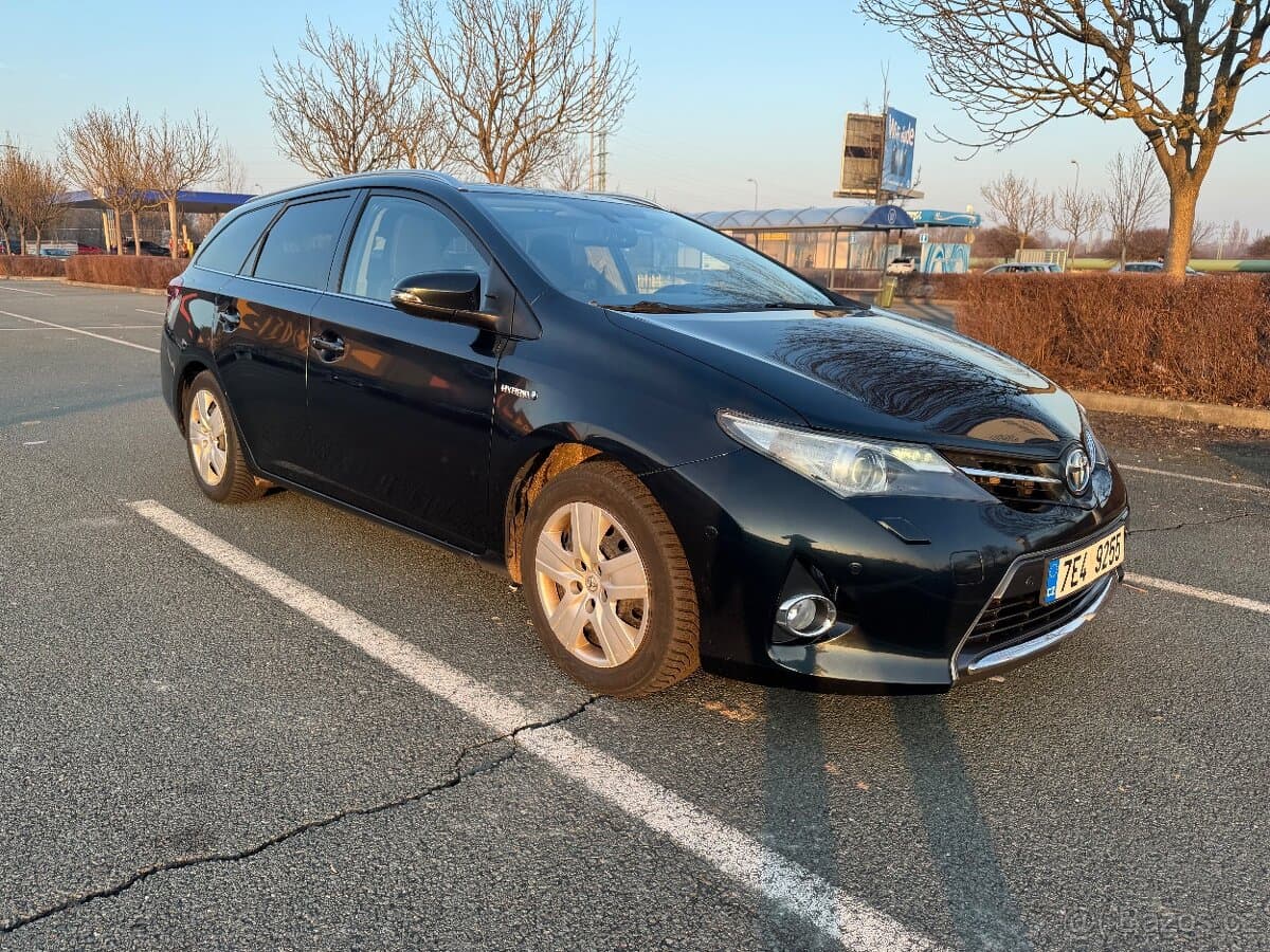 2014 Toyota AURIS - 7