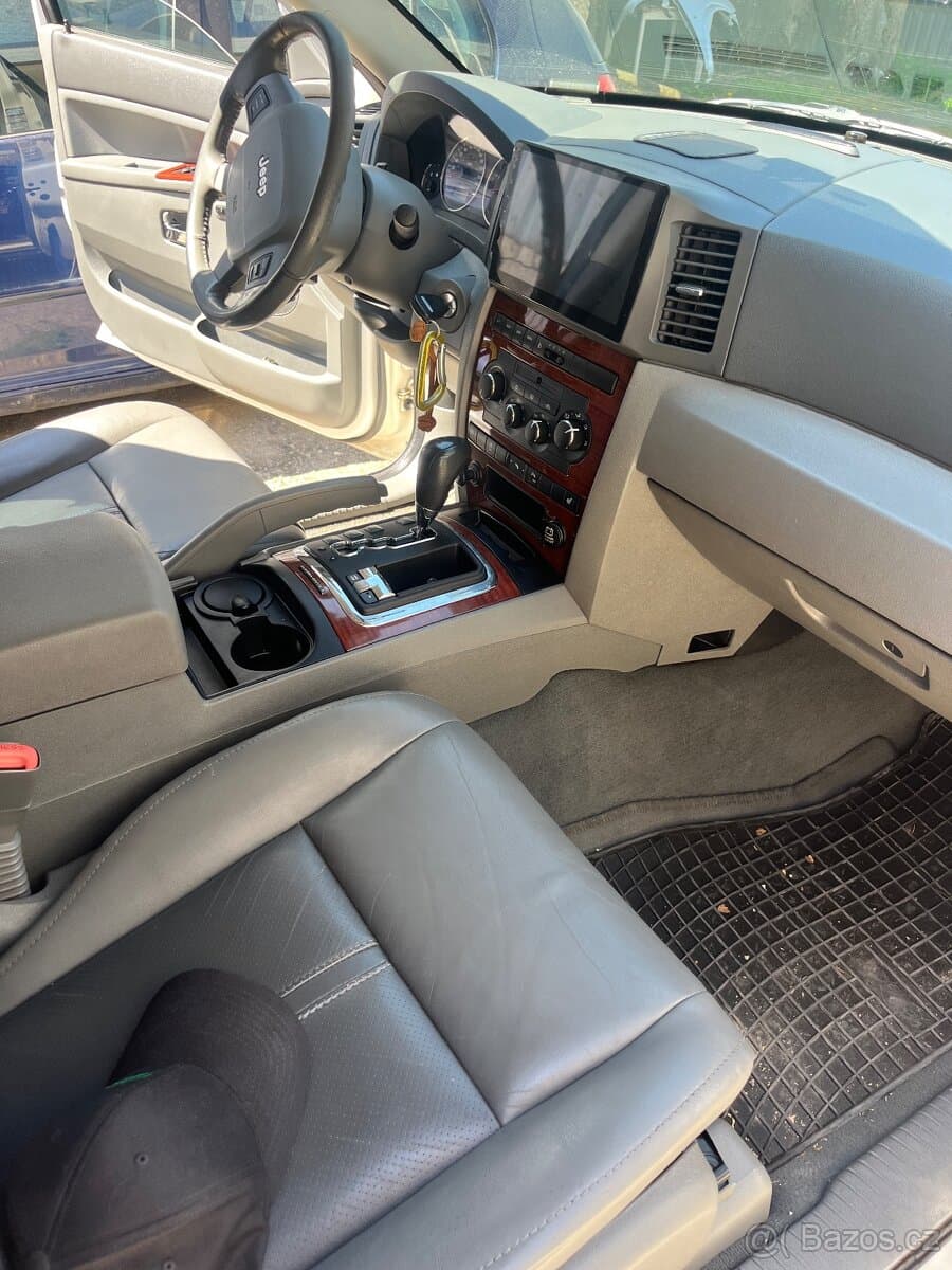 Jeep CHEROKEE - 7