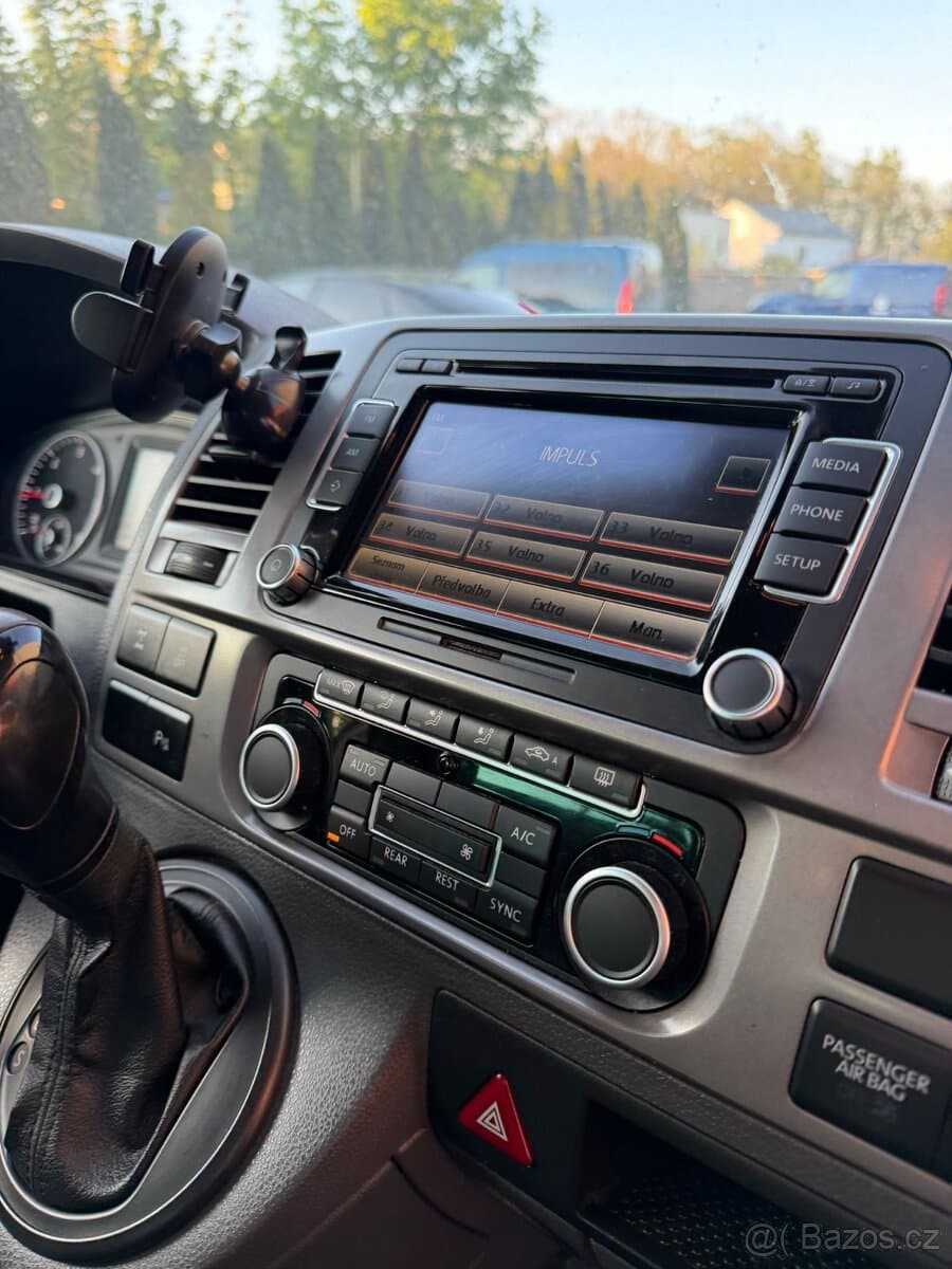 2013 Volkswagen CARAVELLE - 7