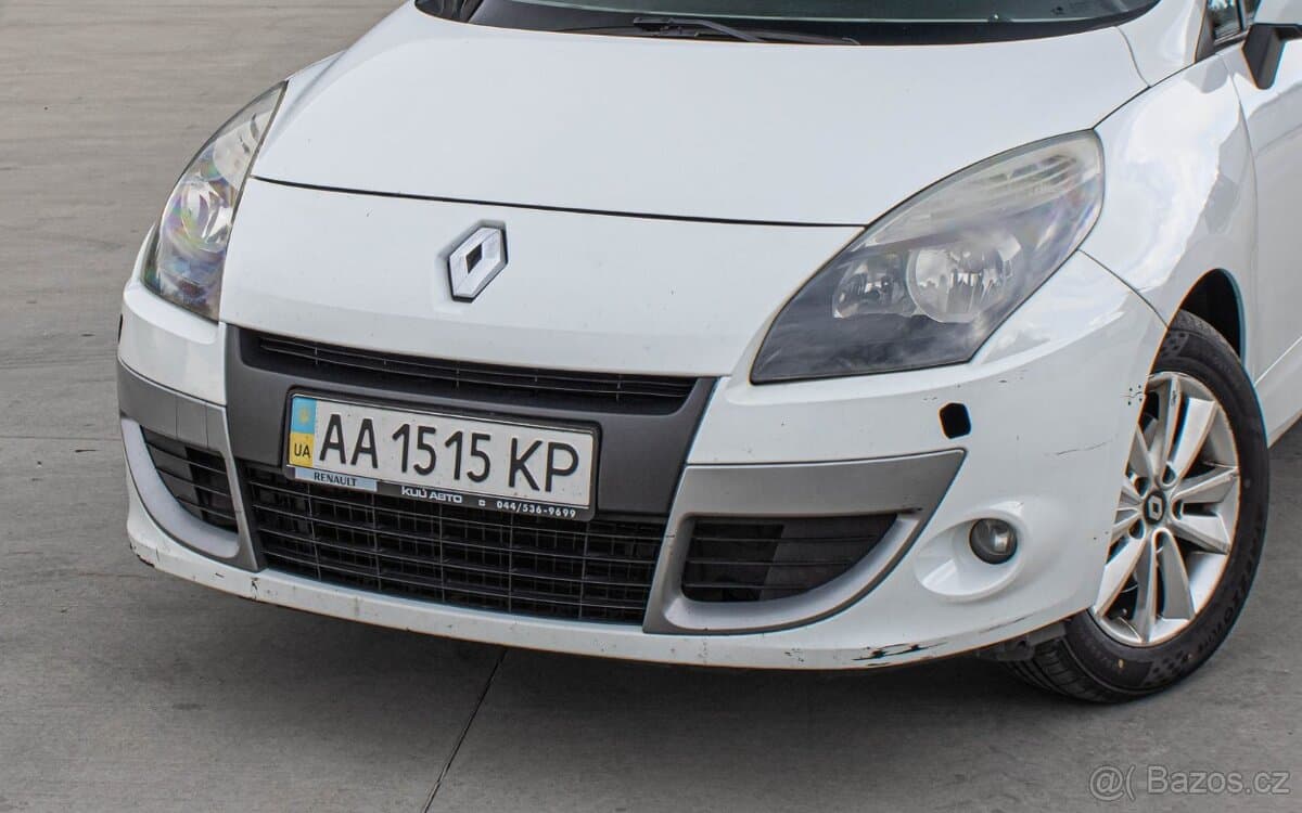 2011 Renault SCENIC - 7