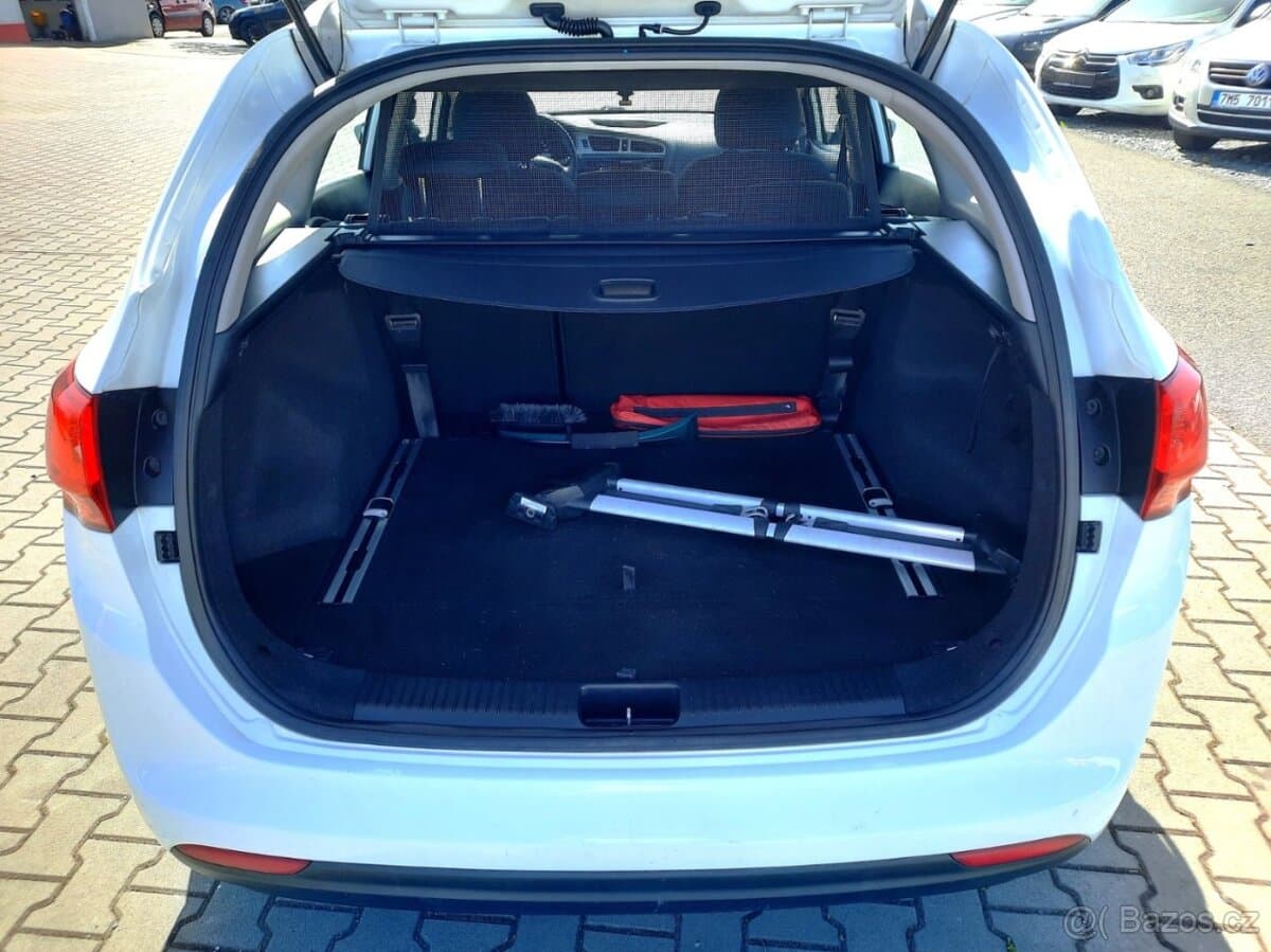 2013 Kia CEE'D - 7