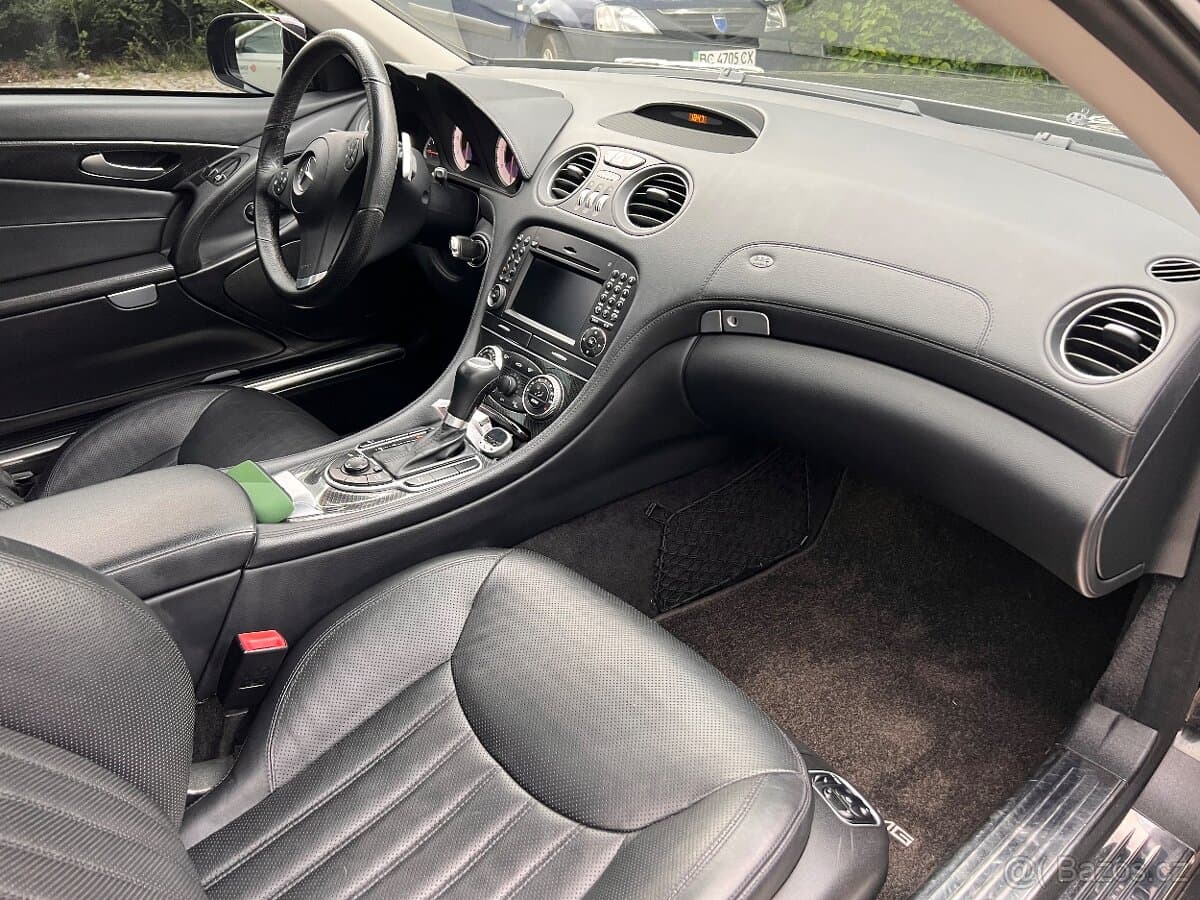 Mercedes-Benz SL - 7