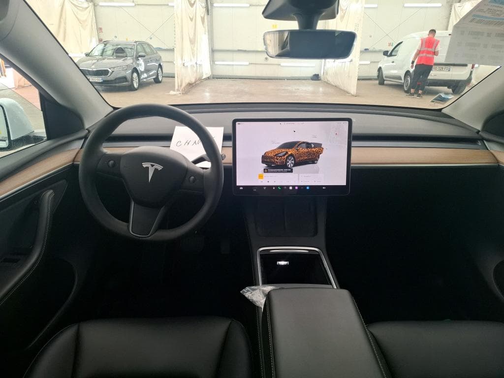 2022 Tesla MODEL Y - 7