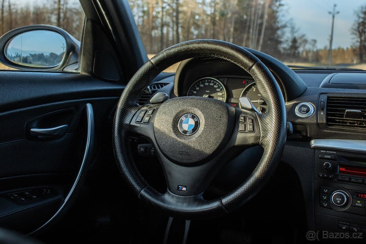 2009 BMW 1-SERIES - 7
