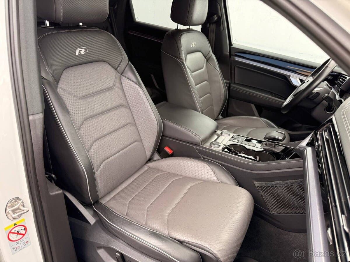 2020 Volkswagen TOUAREG - 7