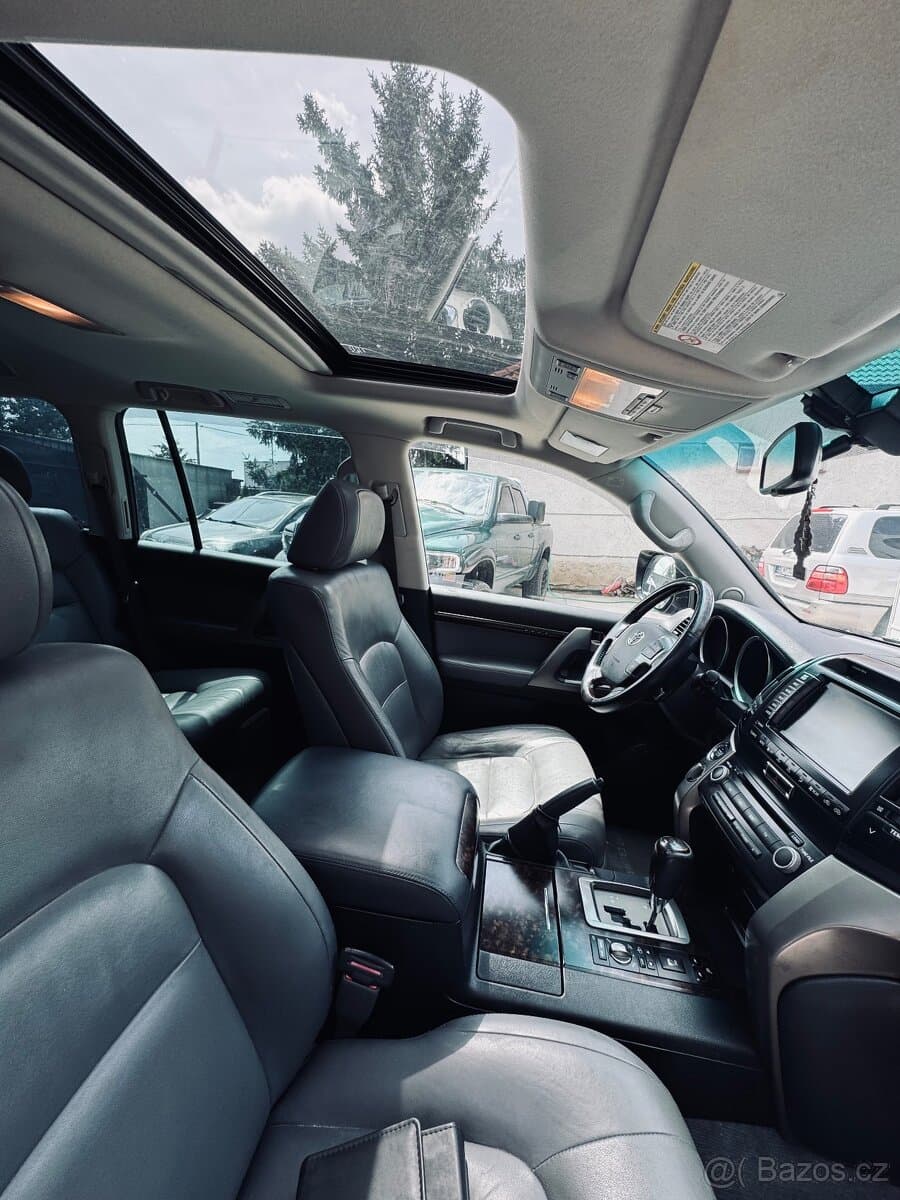 2009 Toyota LAND CRUISER - 7