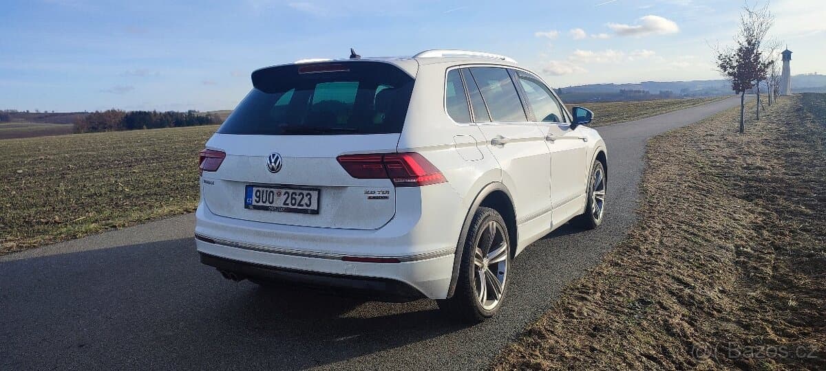 2016 Volkswagen TIGUAN - 7
