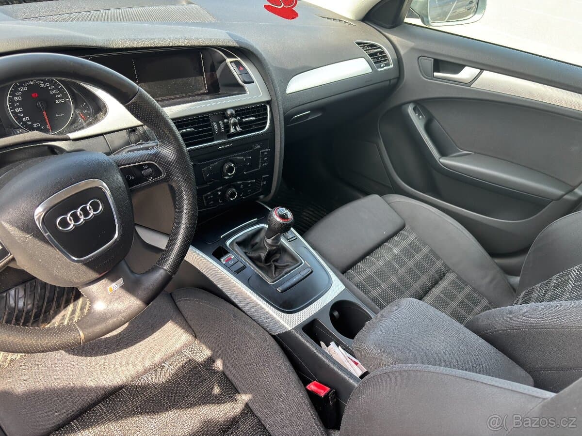 2010 Audi A4 - 7