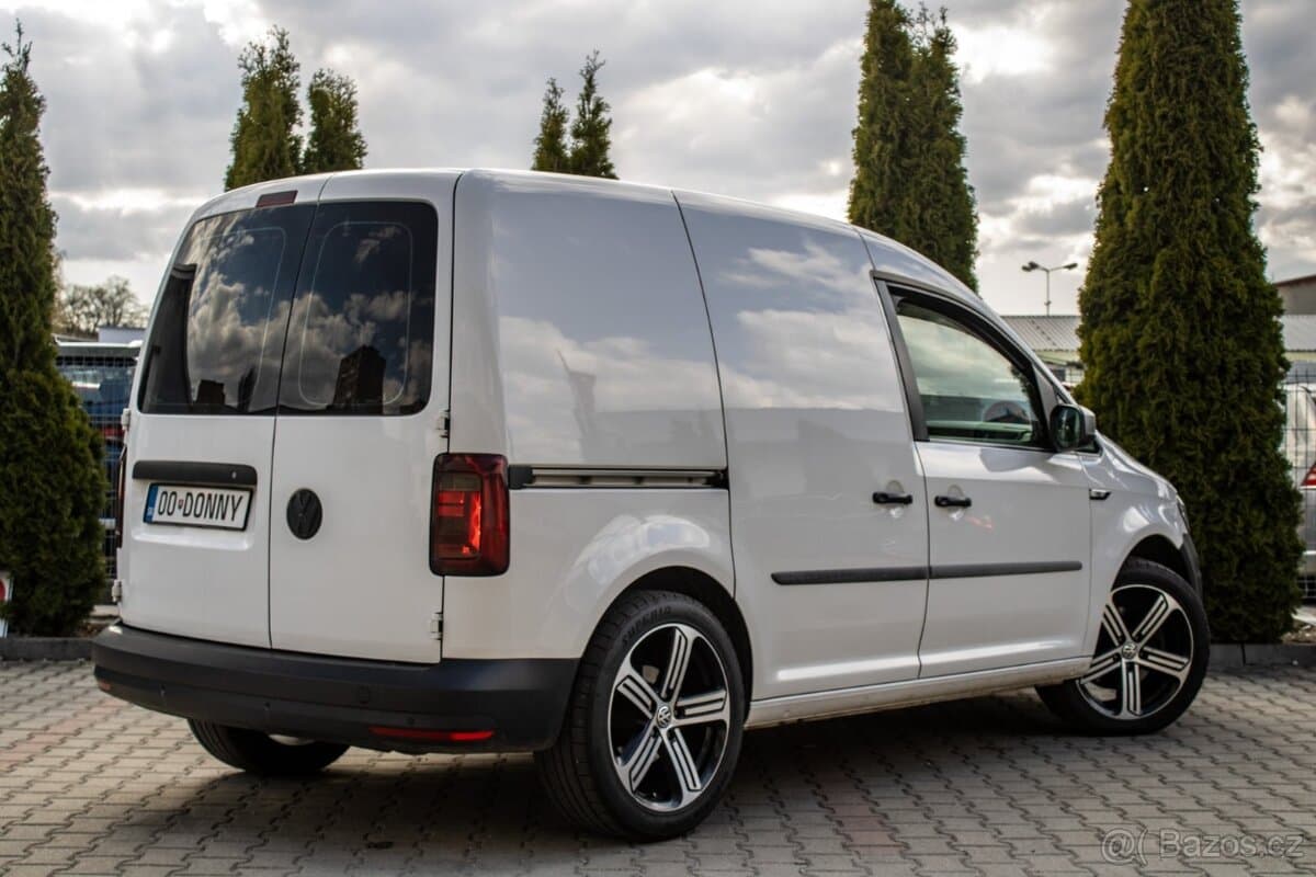2019 Volkswagen CADDY - 7