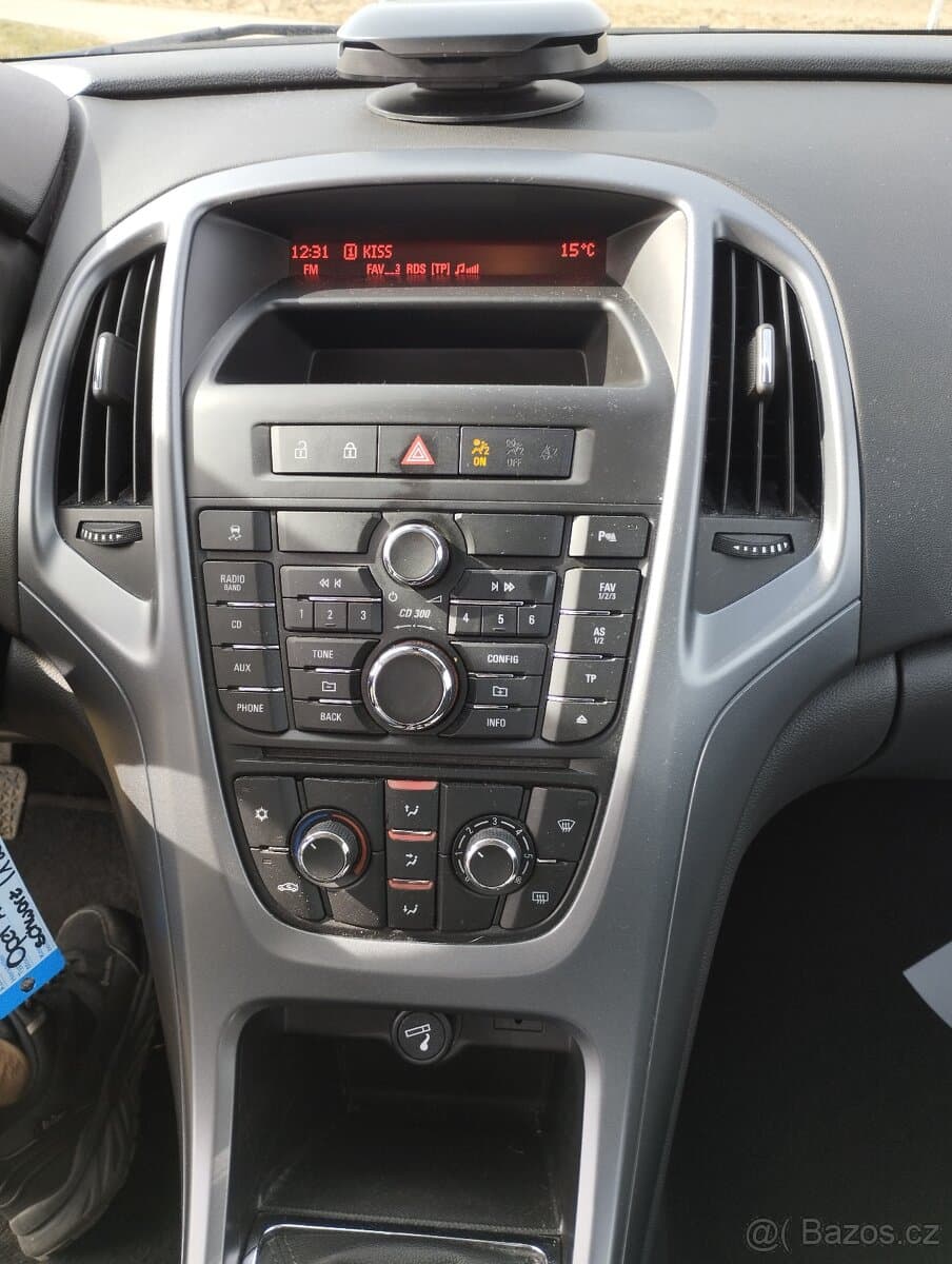 2012 Opel ASTRA - 7