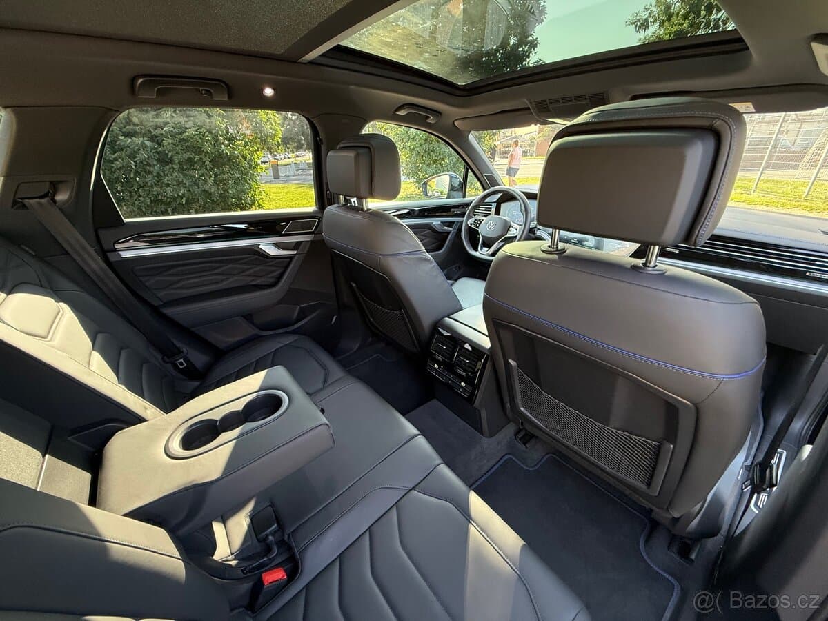 Volkswagen TOUAREG - 7
