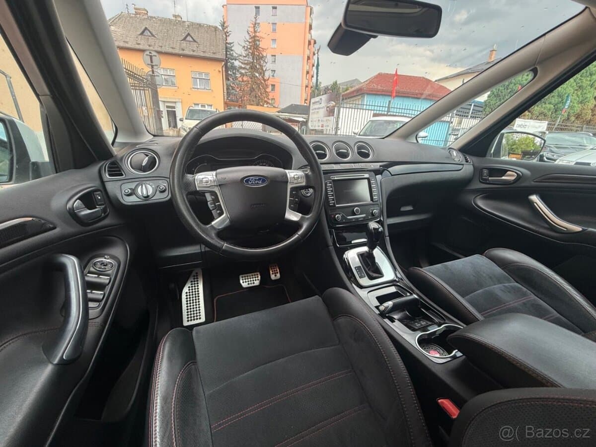 2011 Ford S-MAX - 7