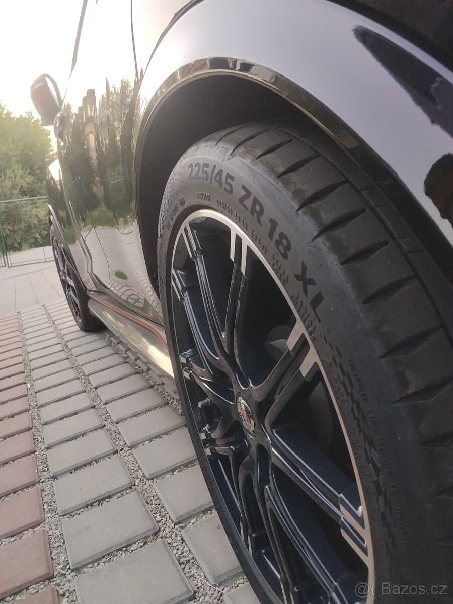 Nissan JUKE - 7