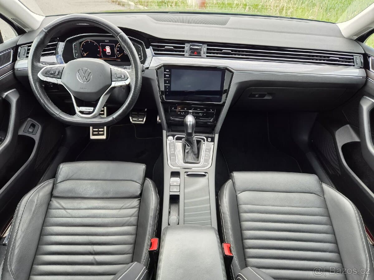 2020 Volkswagen PASSAT - 7