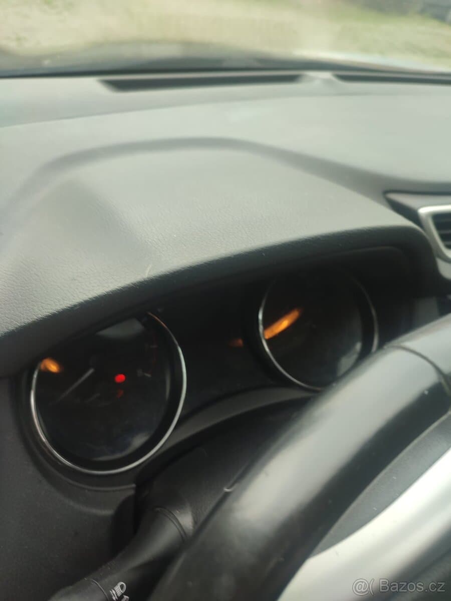 2014 Nissan QASHQAI - 7