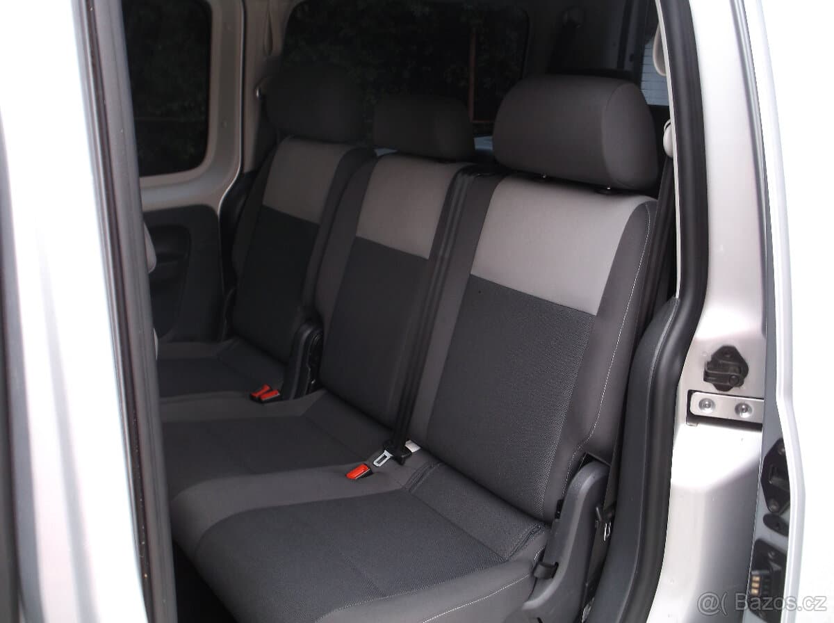 2011 Volkswagen CADDY - 7