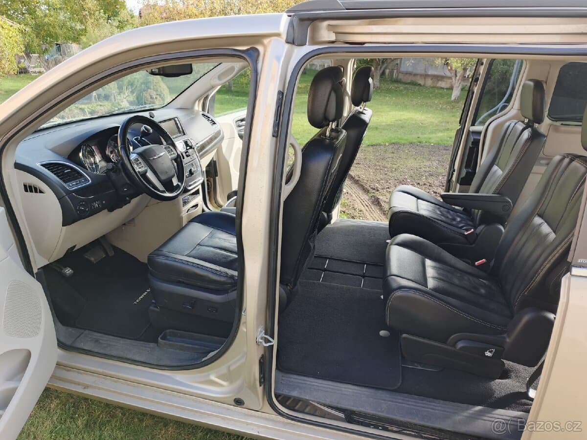 2012 Chrysler PT - 7