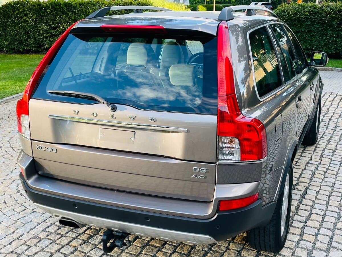 2011 Volvo XC90 - 7