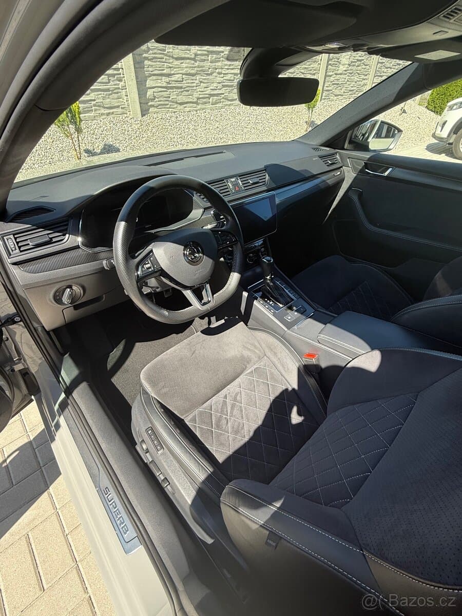 2020 Škoda SUPERB - 7