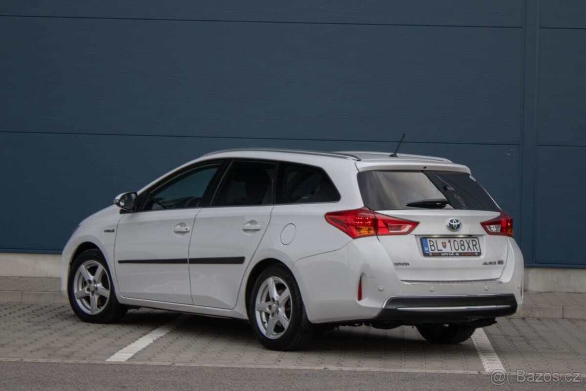 2014 Toyota AURIS - 7