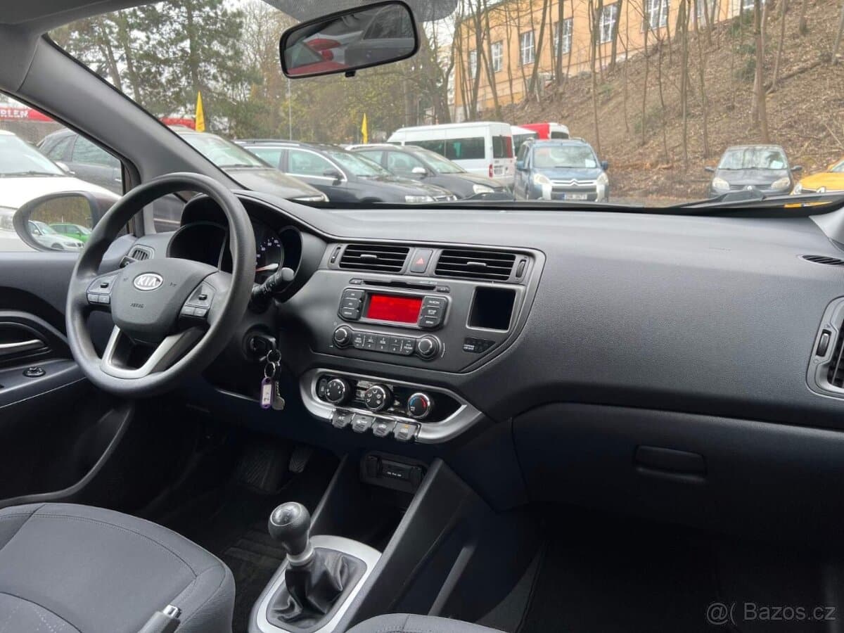 2011 Kia RIO - 7