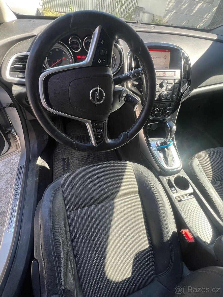 2015 Opel ASTRA - 7