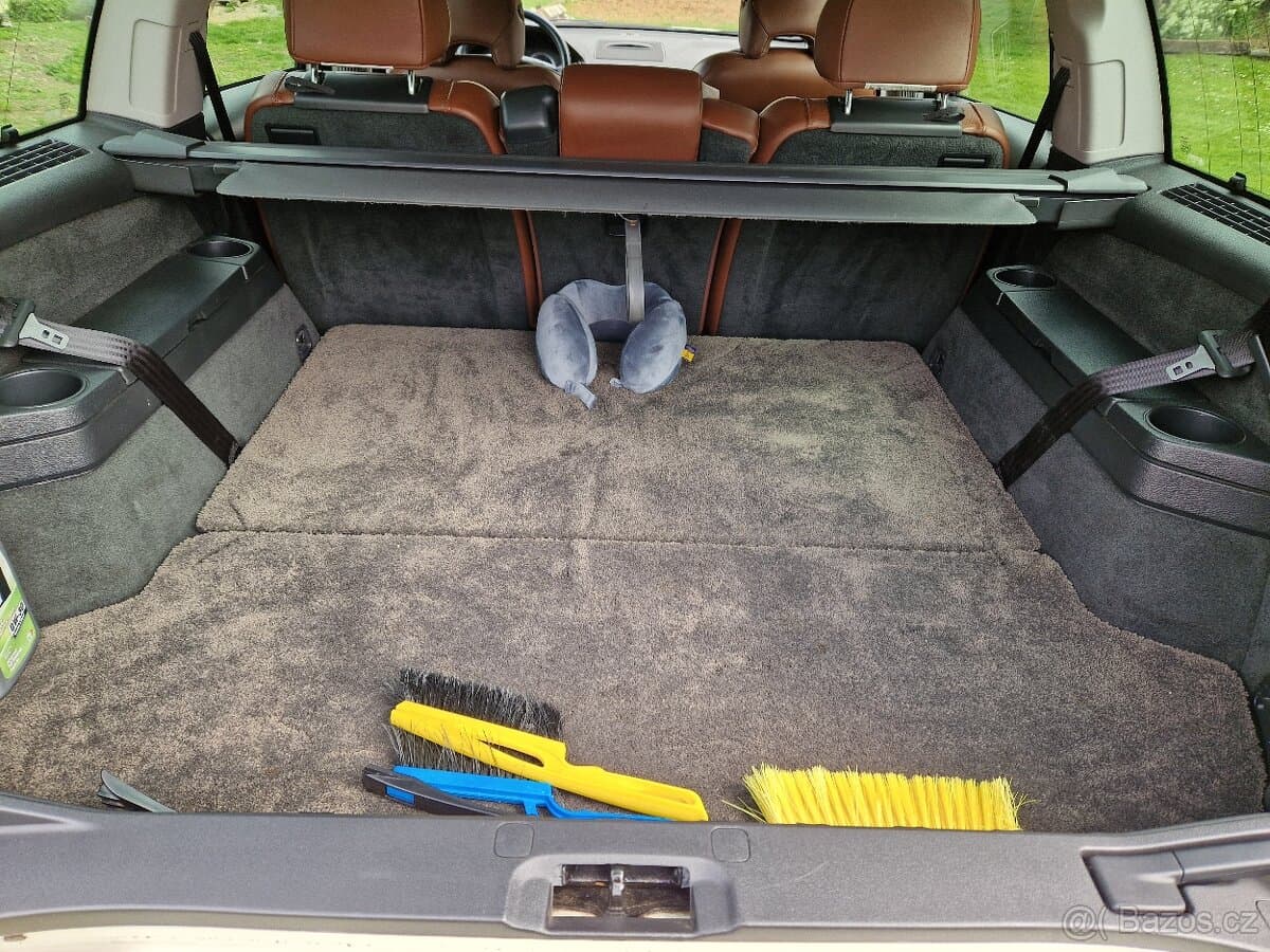 2010 Volvo XC90 - 7