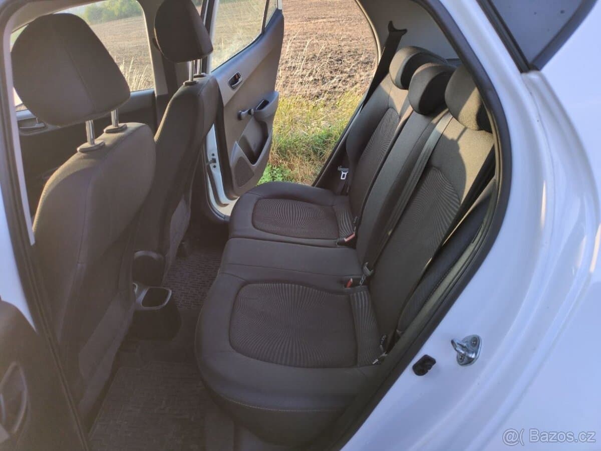 2017 Hyundai i10 - 7