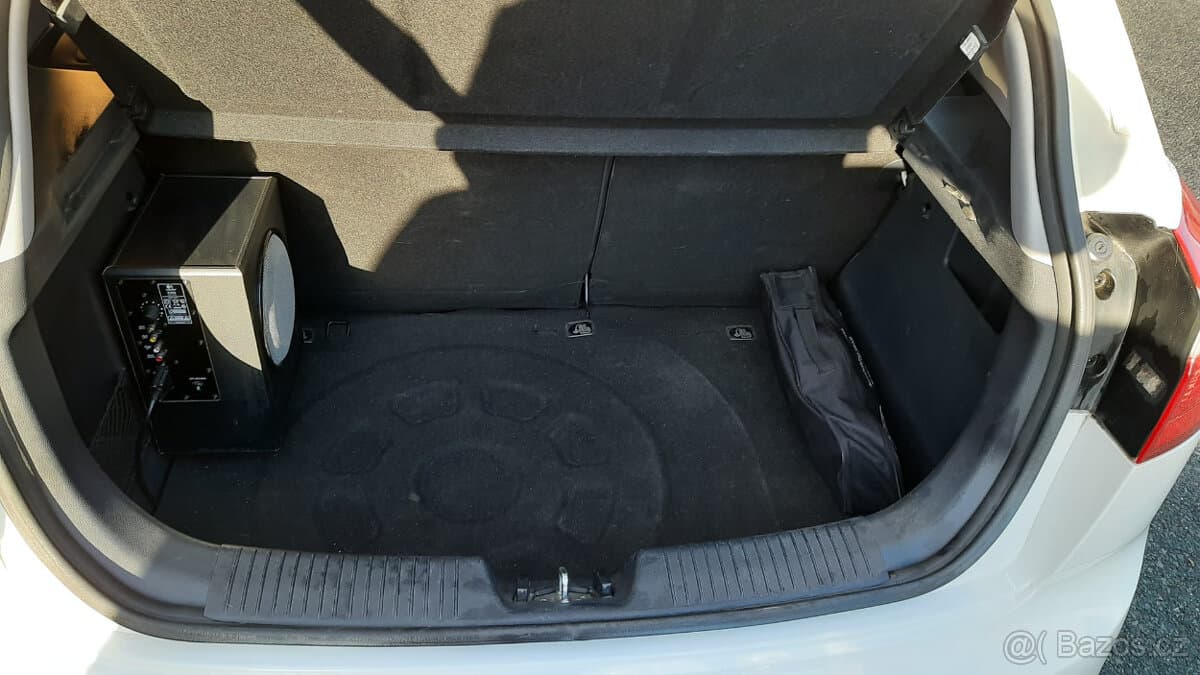 2013 Kia RIO - 7