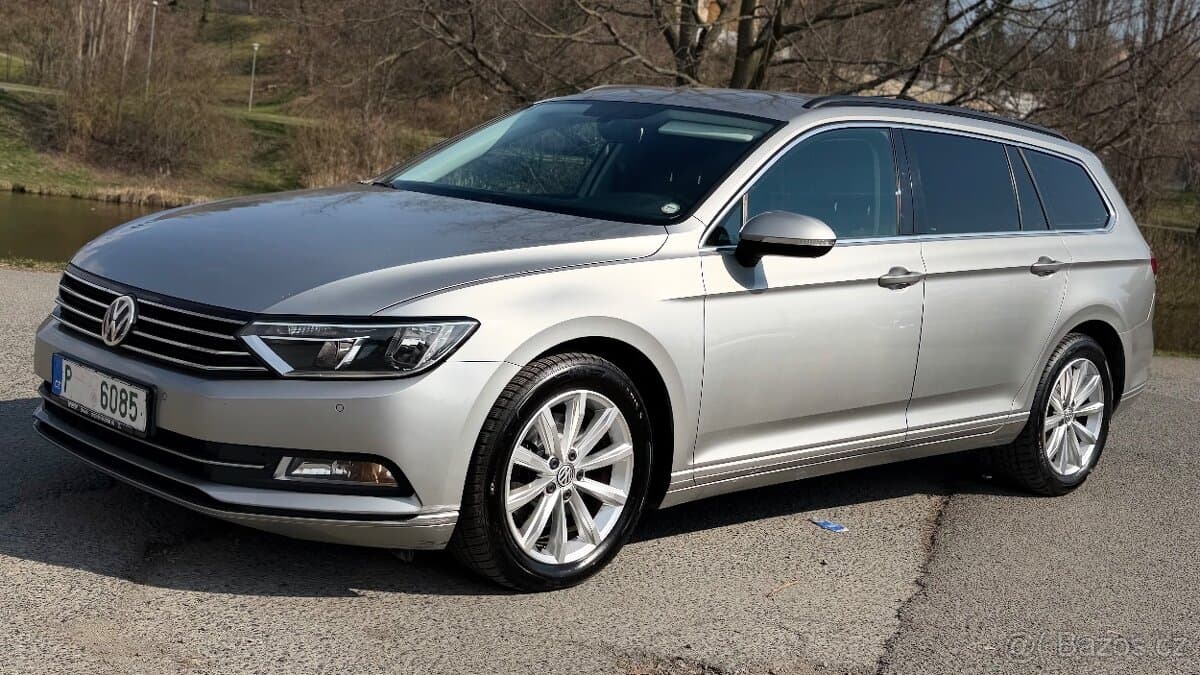 2015 Volkswagen PASSAT - 7