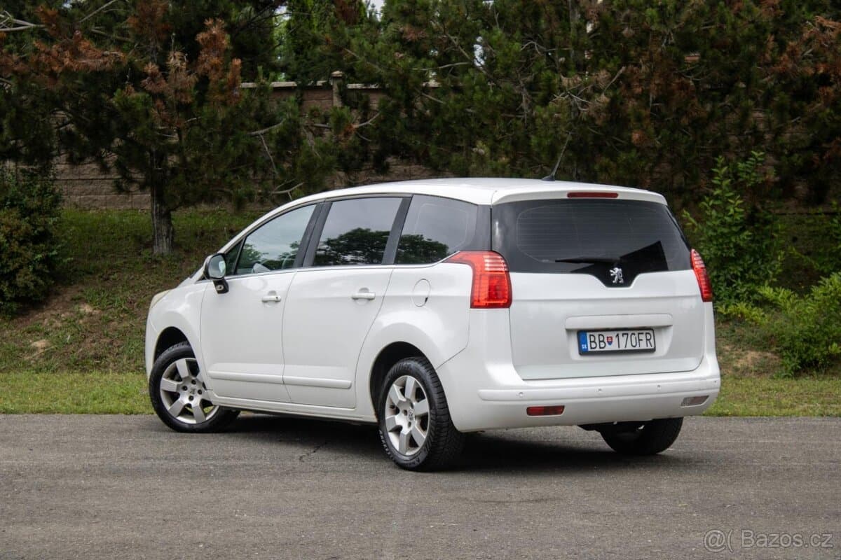 2011 Peugeot 5008 - 7