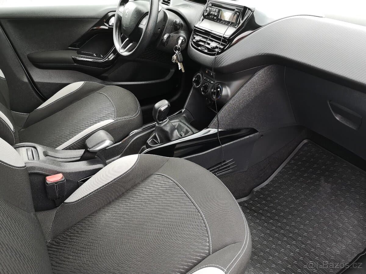 2013 Peugeot 2008 - 7