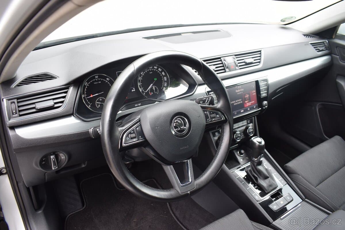 2015 Škoda SUPERB - 7